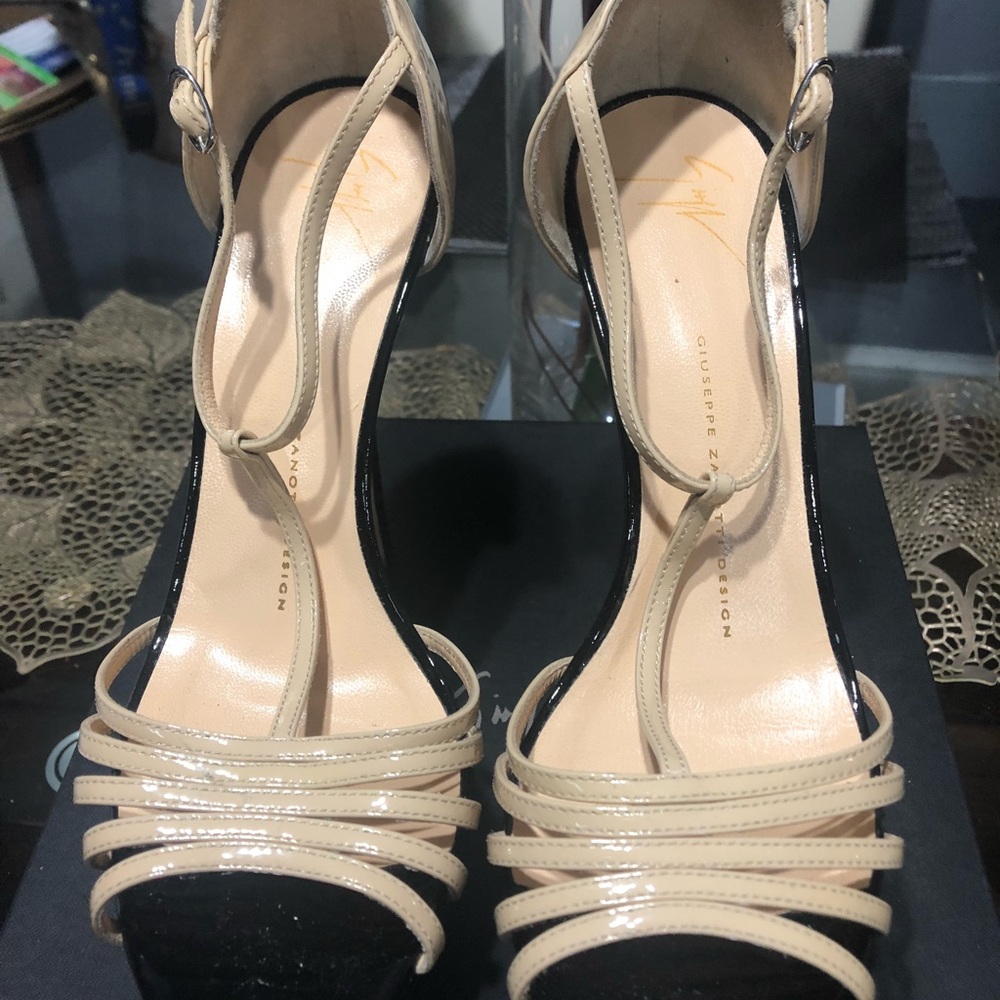 Giuseppe Zanotti Patent Leather T-Strap Platform Sandals
